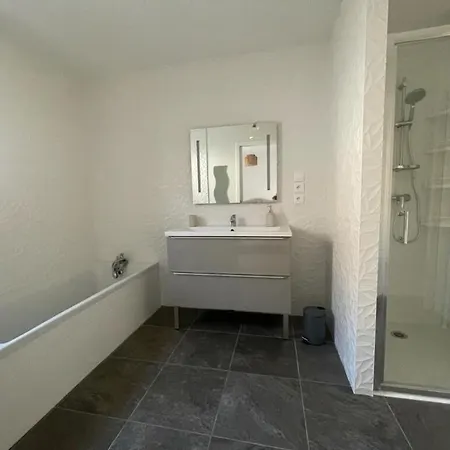 Charmante Maison Neuve Casa de Férias